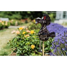 Kantenhocker Pferd mit hängenden Beinen | Gartenstecker | Keramikdeko